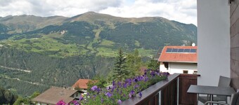 Lovely apartment for 2 people with WIFI, TV and balcony