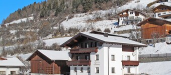 Dejlig lejlighed for 4 personer med WIFI, TV og balkon