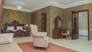 Deluxe Studio Suite | Living area - Hotel Lotus (Zugdidi)