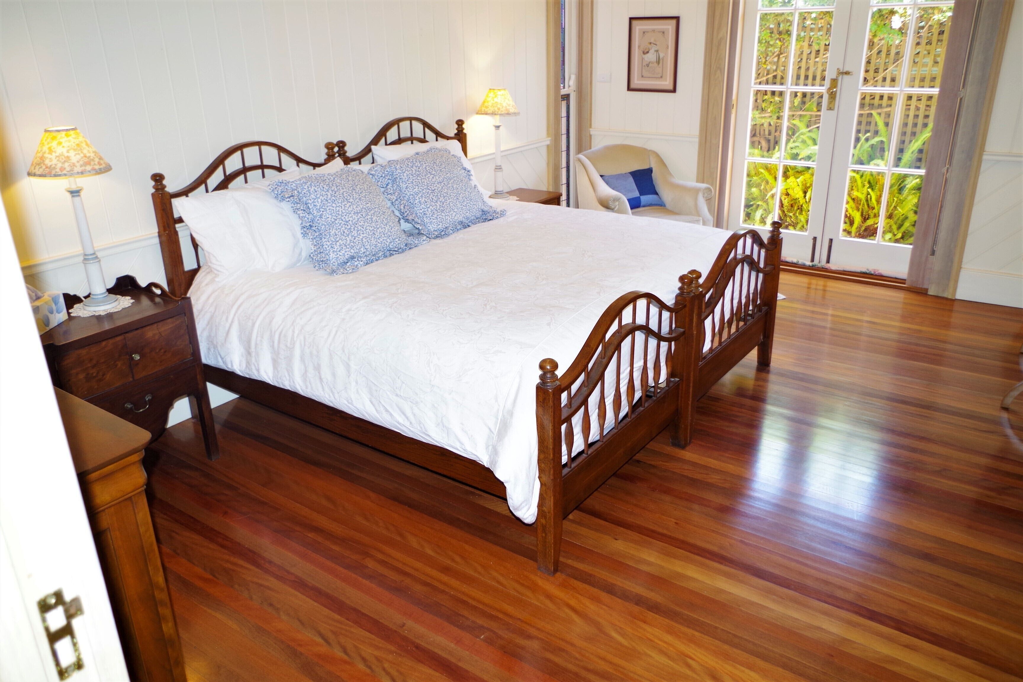 The admired cottage that oozes quality and charm in the town centre.