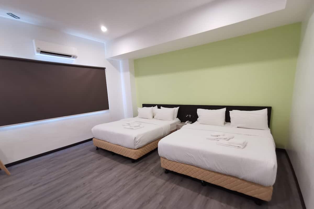 Familienzimmer (Standard) | 1 Schlafzimmer, schallisolierte Zimmer, kostenloses WLAN