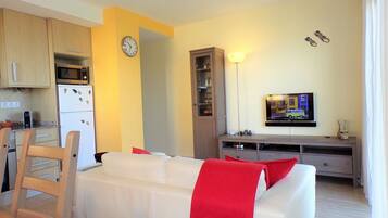 Smart TV, books, stereo, printers