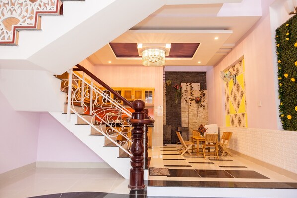 Interior - Home Luxury. 38 Nguyen Hien (Tp. Vũng Tàu)