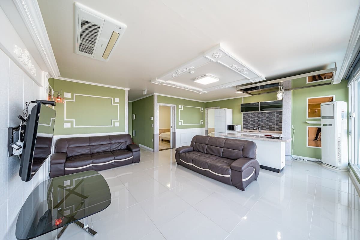 Ocean View A7 (2 Rooms 3 Beds) | 2 bedrooms, free WiFi