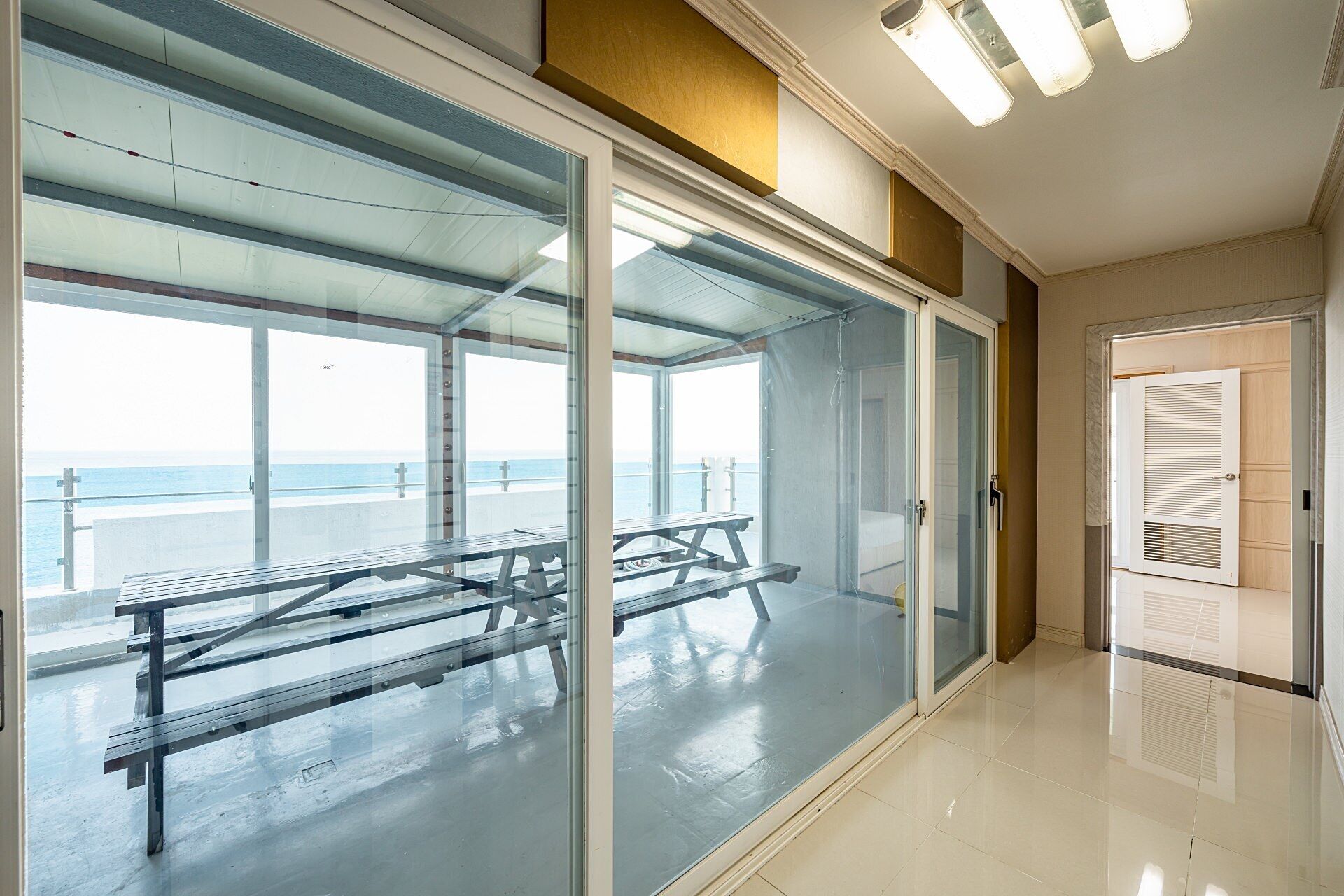 ocean view b8 (2 rooms 2 beds) | 2 bedrooms, free wifi