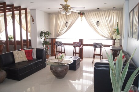 Sala de estar en el lobby