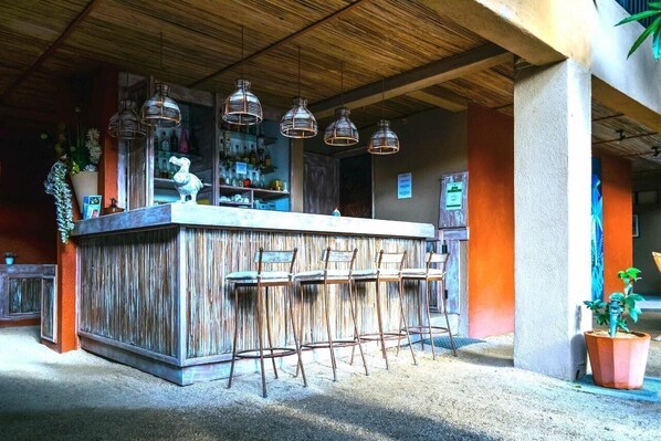 Bar (in der Unterkunft)