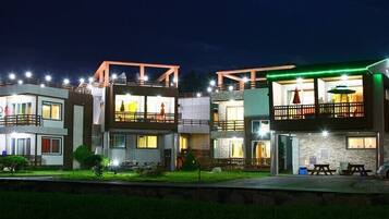 Front of property – evening/night