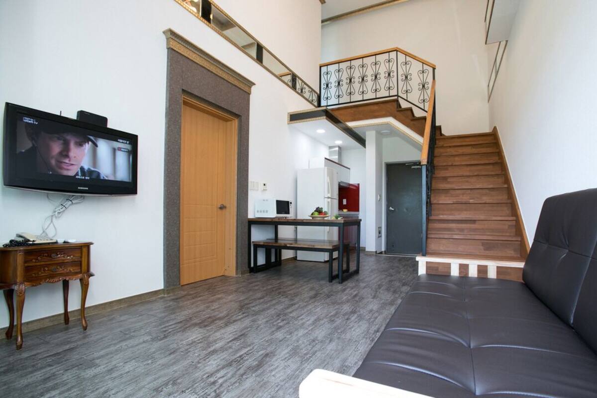 Family House (Bada 103) | Living area | Flat-screen TV