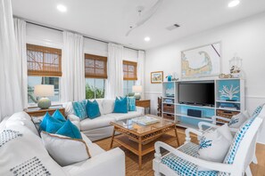 Flat-screen TV, DVD player, video library - Ocean's Five Flat- Close to St. Augustine Park & Cabana Pool. Free Gym & Tennis! (Rosemary Beach)