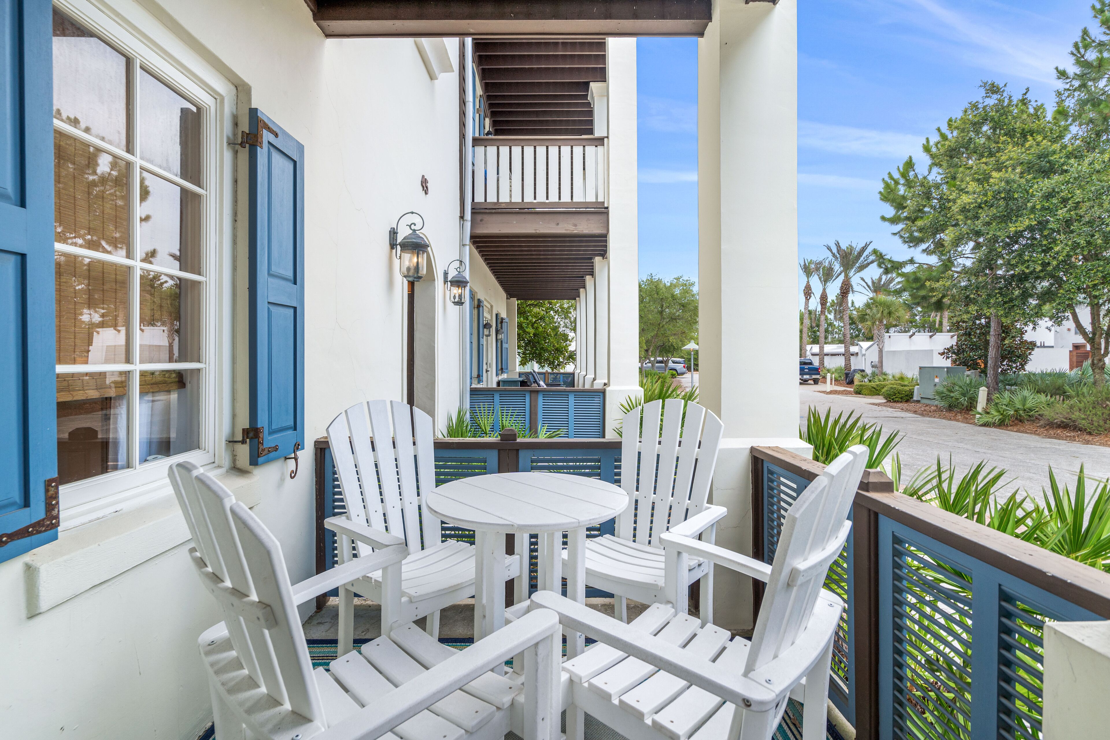 Ocean's Five Flat- Close to St. Augustine Park & Cabana Pool. Free Gym & Tennis!