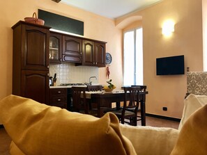 Interior - Monterossohome ... in the heart of the Cinque Terre (Monterosso al Mare)