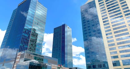Apartamento nuevo de 125m2, 5 habitaciones + recogida gratuita
