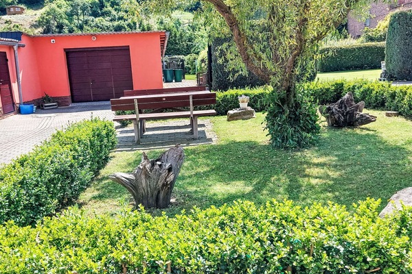 Plante, Propriété, Extérieur Banc, Paysage Naturel, Botanique, Arbre, Lot Terre, Mobilier De Jardin, Végétation, Herbe