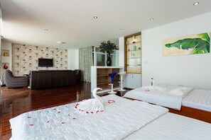 5 bedrooms, iron/ironing board, WiFi - Villa Seaview 8. 71A Tran Phu (Tp. Vũng Tàu)