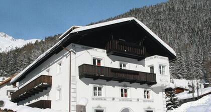Apartment in Ischgl in the mountains