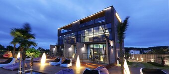 Daylight Lagomar Pension