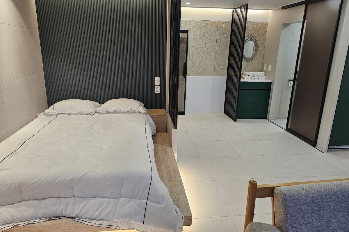 201 Room, Ocean View