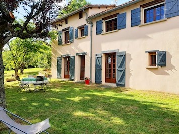 Maison et extérieur