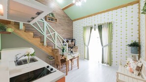 Duplex (ARLES) | Living area - Byeonsan Provence Pension (Buan)