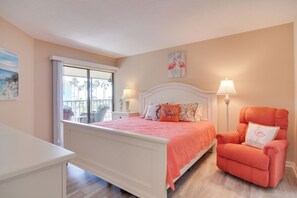 2 bedrooms, Internet, bed sheets - Walk to Bradenton Beach: Gulf-View Home w/ Lanai (Bradenton Beach)