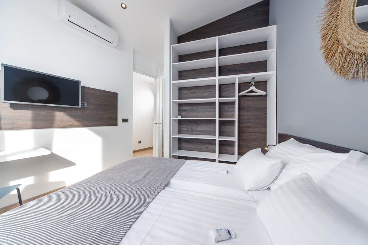 Villa (Sea) | 4 Schlafzimmer, hochwertige Bettwaren, Schreibtisch