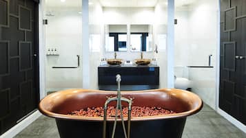 Pranakorn Suite | Bathroom | Designer toiletries, hair dryer, slippers, towels