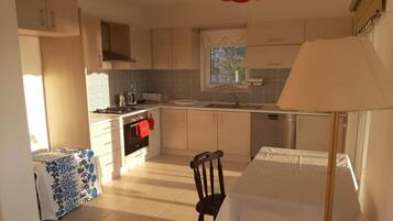 Villa | Eigene Kochnische | Kühlschrank, Mikrowelle, Ofen, Herdplatte