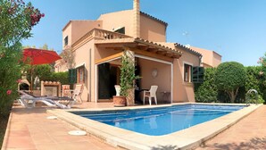 Pool - Wonderful private villa for 4 people with private pool, A/C, WIFI, TV and terrace (Manacor)