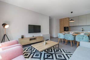 Ekskluzivni apartman - Magali One Bedroom Apartment - A9 | Salle de séjour | Téléviseur à écran plat de 107 cm avec télévision par câble, téléviseur