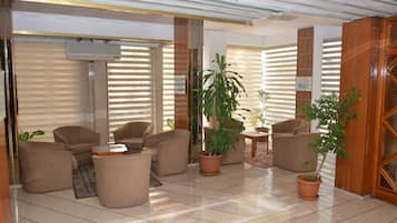 Sala de estar en el lobby