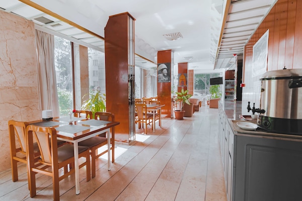Colazione continentale a pagamento, servita tutte le mattine