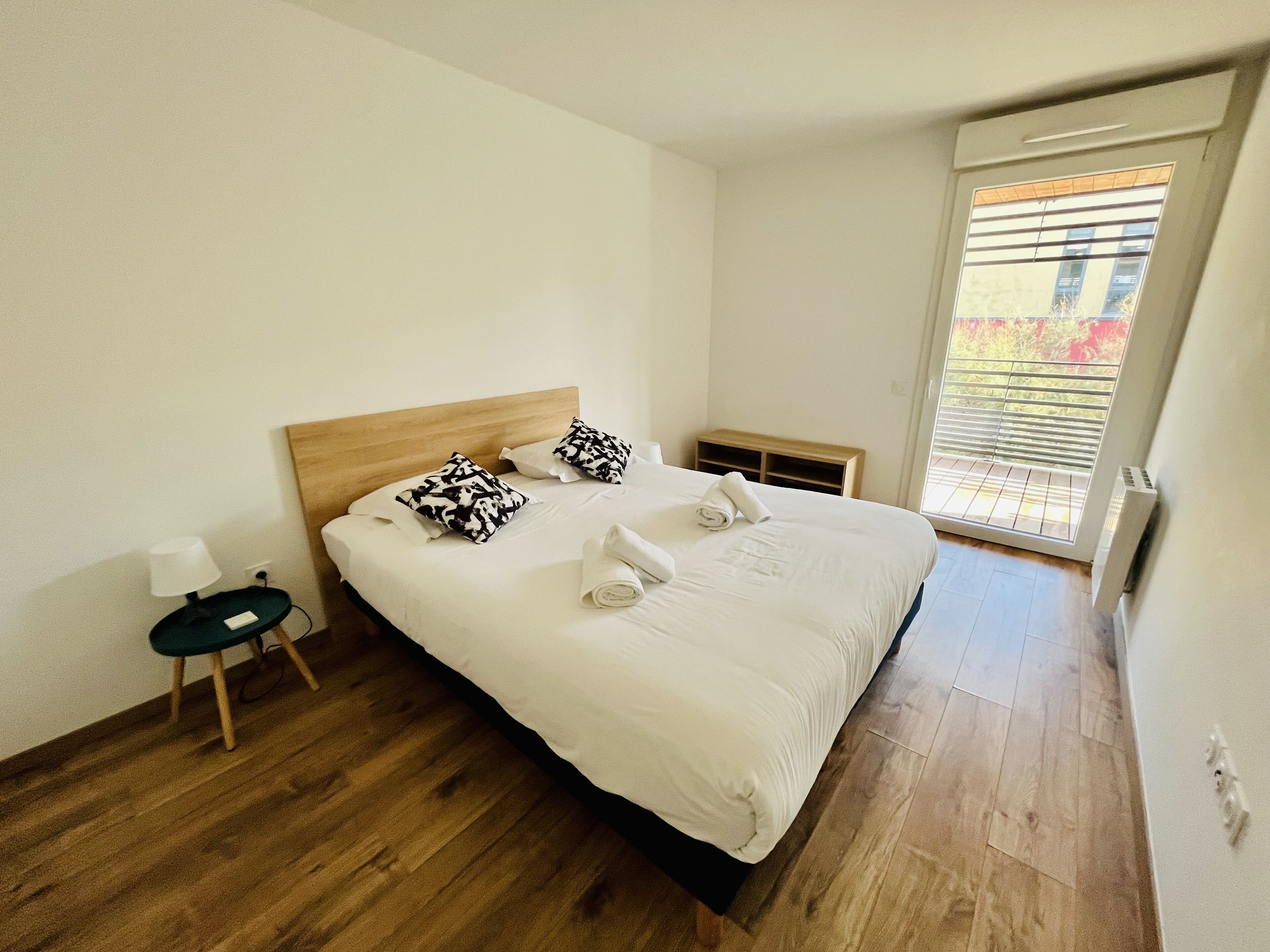Comfort appartement | Geluiddichte muren, babybedden, extra bedden, gratis wifi