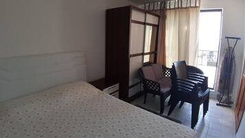 Villa, 3 Bedrooms, Sea View | 3 bedrooms, desk, free WiFi, bed sheets