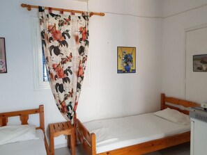 1 bedroom, in-room safe, WiFi, bed sheets