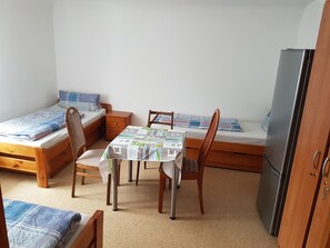 Chambre Triple (G3-Dreibettzimmer)