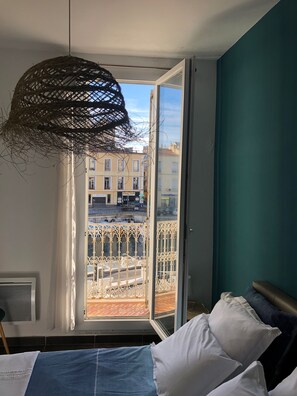2 quartos, ferros/tábuas de passar roupa, Wi-Fi de cortesia