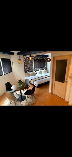 2 bedrooms, iron/ironing board, free WiFi - Mizu House Tsuji (Naha)