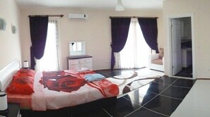 วิลล่า | 3 ห้องนอน, โต๊ะทำงาน, Wi-Fi ฟรี, ผ้าปูที่นอน