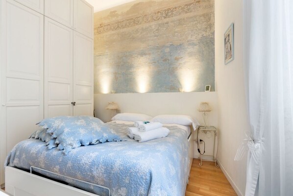 8 habitaciones y wifi 