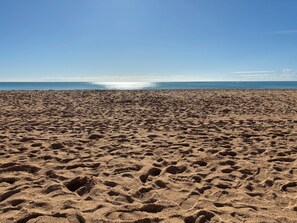 Beach nearby, sun loungers
