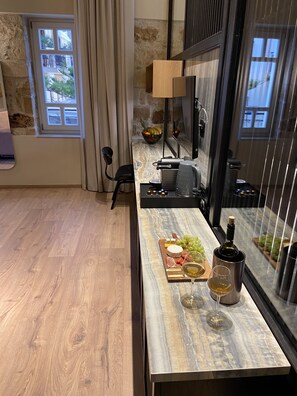 Luxury Suite, 2 Bedrooms | Living area | 43-inch flat-screen TV with satellite channels, Smart TV, Netflix