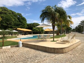 Pool - Beach House - For the family - Condomínio Interlagos (Camaçari)