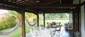 Beach House - For familien - Condomínio Interlagos