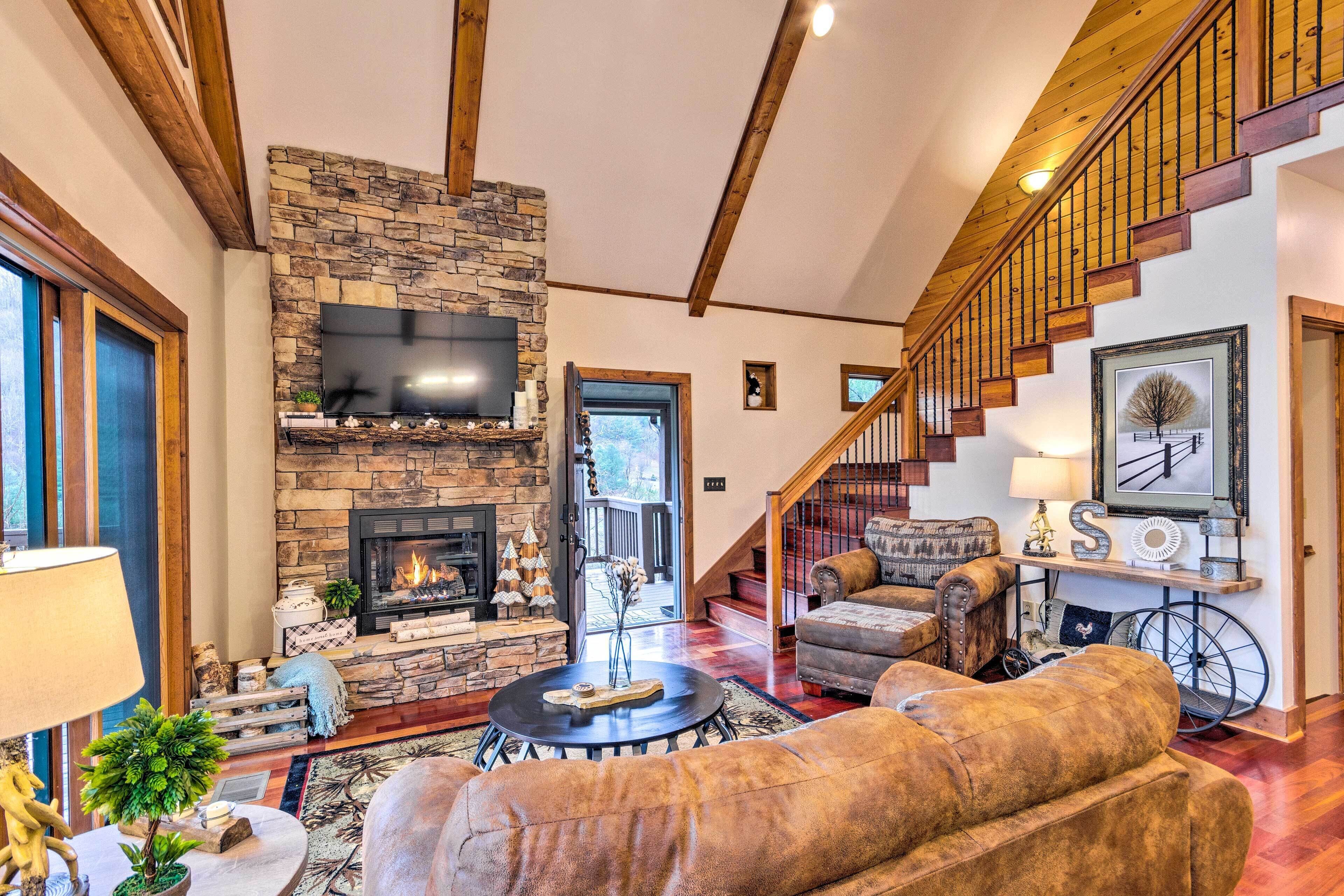 Mountain Cabin w/ Fire Pit, Walk to Golf & Fishing