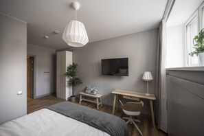 Blackout drapes, iron/ironing board, free WiFi, bed sheets - Hotel Saida - quality hostel (Riga)