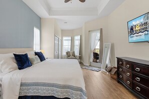 3 chambres, fer et planche à repasser, Wi-Fi gratuit, draps fournis