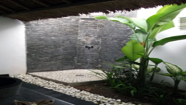 Ảnh chưa phân loại, 1 trong số 16 ảnh, nút