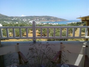 Balcony - Evdokia Studios (Sifnos)