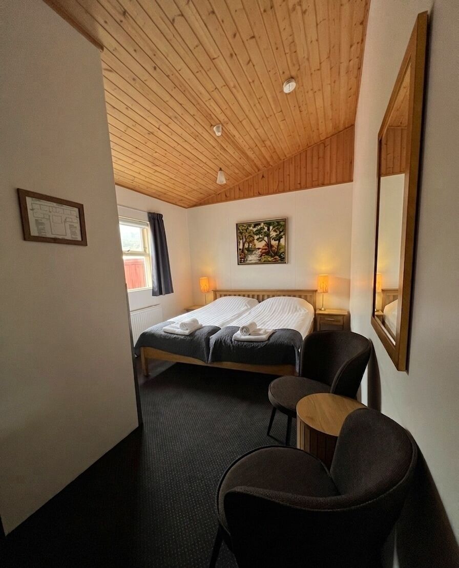 Double Room, Private Bathroom | Desk, laptop workspace, free WiFi, bed sheets
